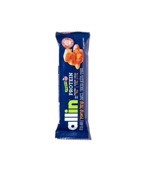 חטיפי חלבון Allin VEGAN בטעם קרמל קראנץ'. כל חטיף מכיל 15 גרם חלבון, 2.5 גרם סוכר ו־2.6 גרם BCAA. משקל חטיף בודד – 55 גרם.